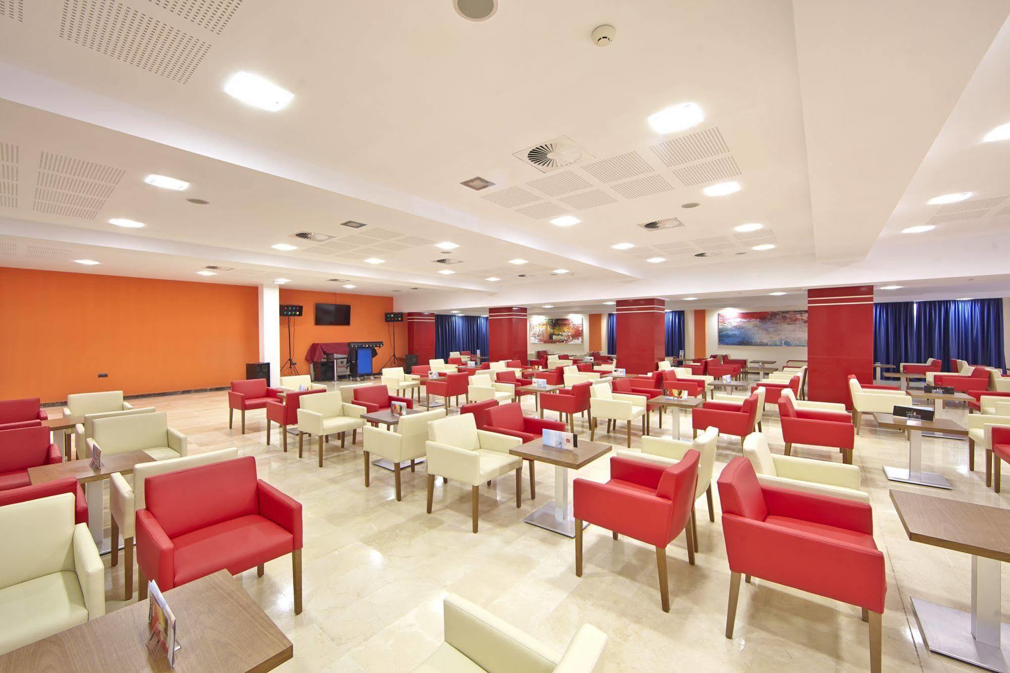 Hotel Mll Caribbean Bay El Arenal  Esterno foto