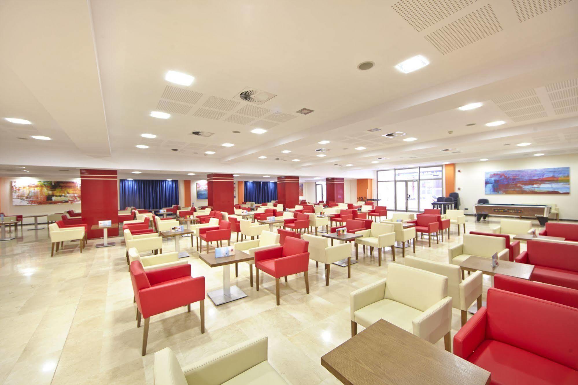 Hotel Mll Caribbean Bay El Arenal  Esterno foto